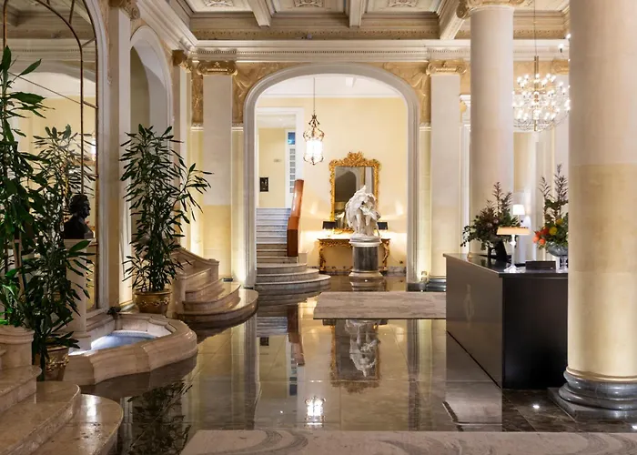 Grand Et Des PalmesHotel Stelle